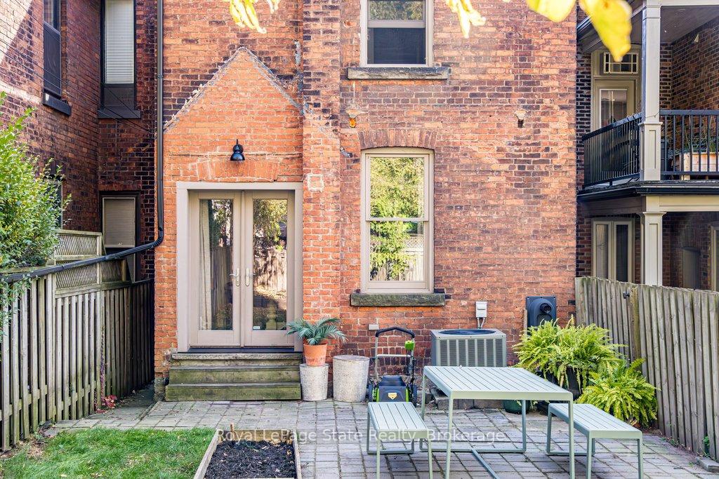 Photo 77 of 262 Jackson Street W, Hamilton, Kirkendall — HOMEH