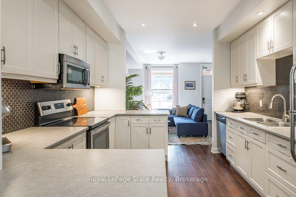Photo 12 of 262 Jackson Street W, Hamilton, Kirkendall — HOMEH