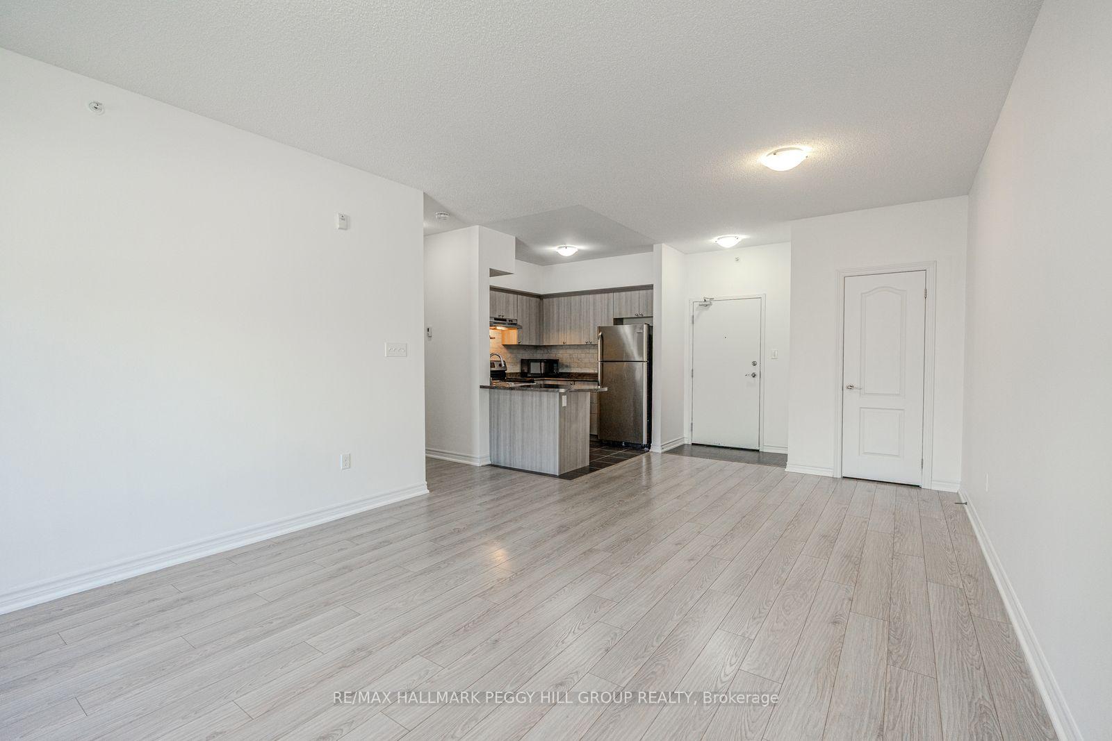 Photo 5 of Unit 209, 40 Ferndale Drive S, Barrie, Ardagh — HOMEH