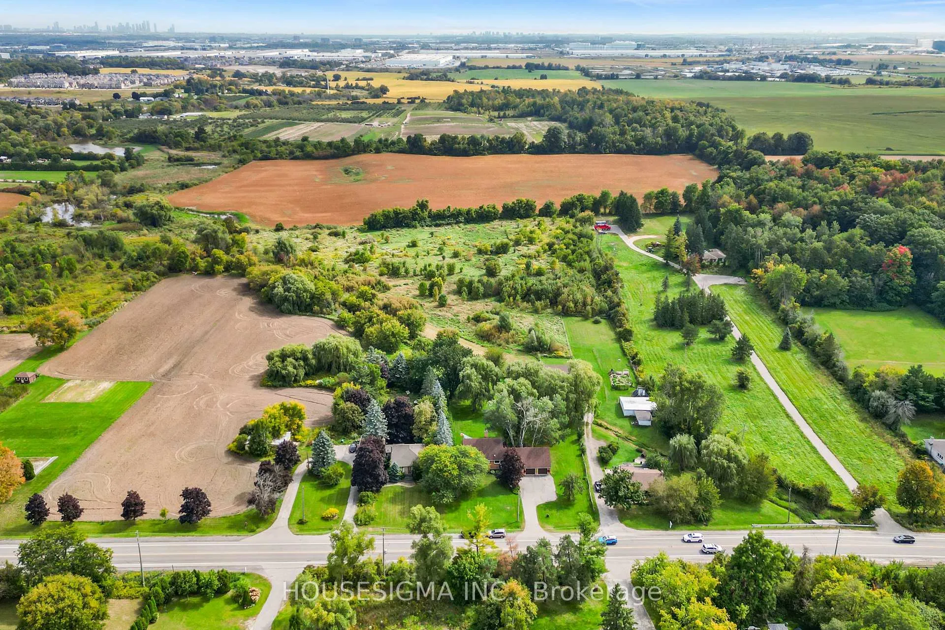 Photo 5 of 2701 Embleton Road, Brampton, Bram West — HOMEH