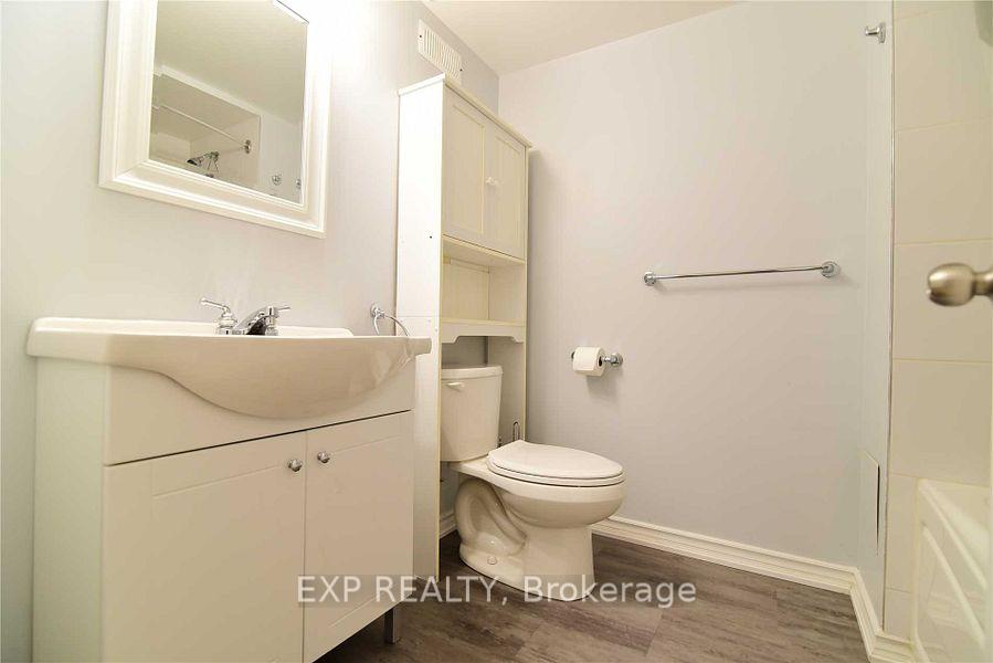 Photo 12 of 173 Frederick Street, Georgina, Keswick North — HOMEH