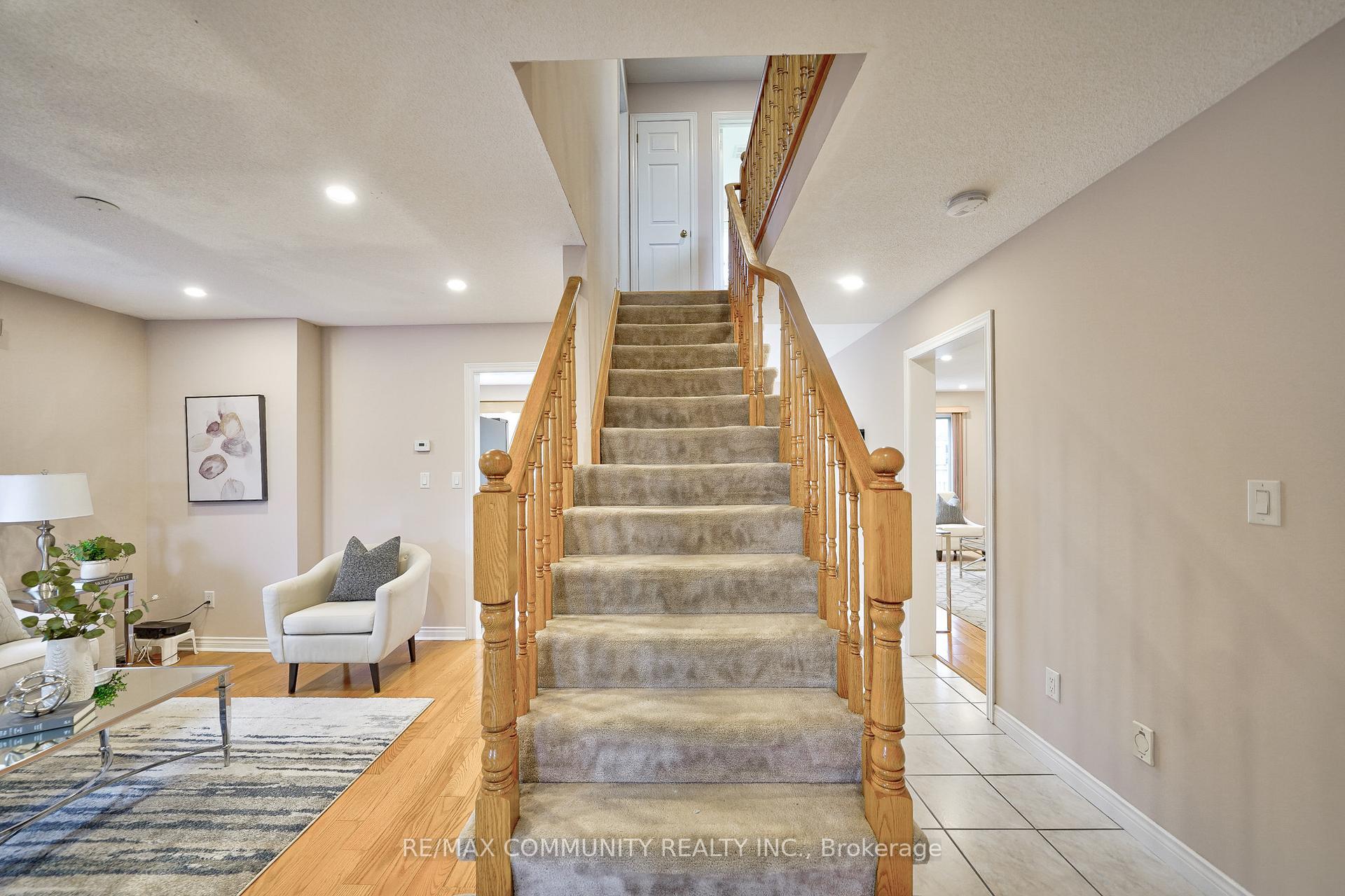 Photo 18 of 3 Resolute Drive, Hamilton, Crerar — HOMEH