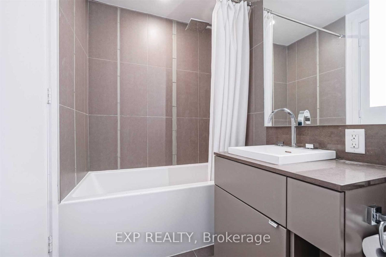 Photo 21 of Unit 2202, 101 Peter Street W, Toronto, Waterfront Communities — HOMEH