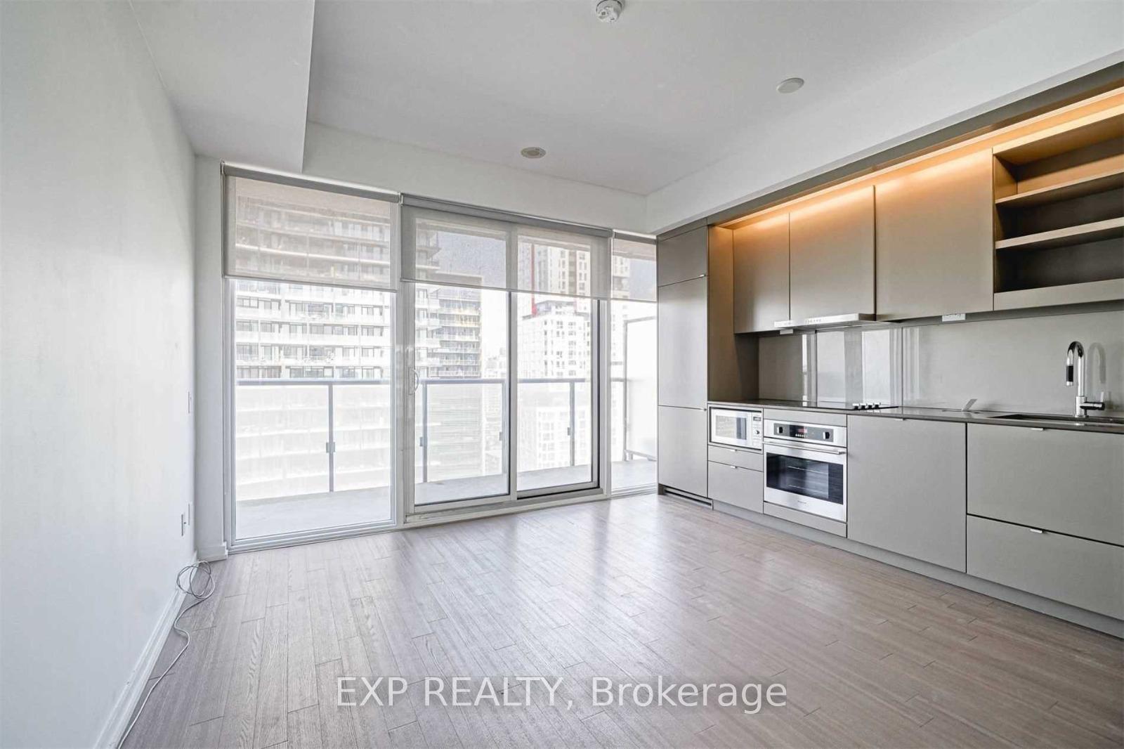 Photo 5 of Unit 2202, 101 Peter Street W, Toronto, Waterfront Communities — HOMEH