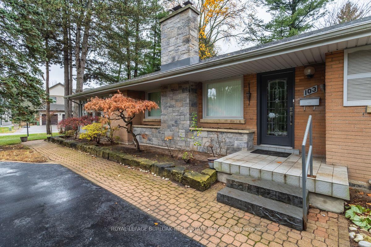 Photo 1 of 103 Mcgregor Crescent, Hamilton, Ancaster — HOMEH