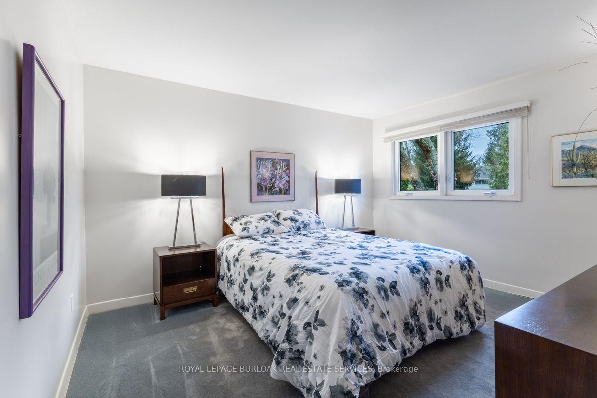 Photo 13 of 103 Mcgregor Crescent, Hamilton, Ancaster — HOMEH