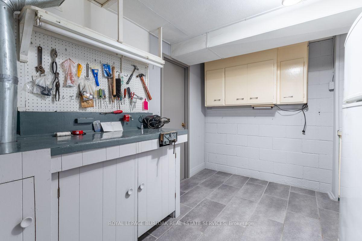 Photo 27 of 103 Mcgregor Crescent, Hamilton, Ancaster — HOMEH