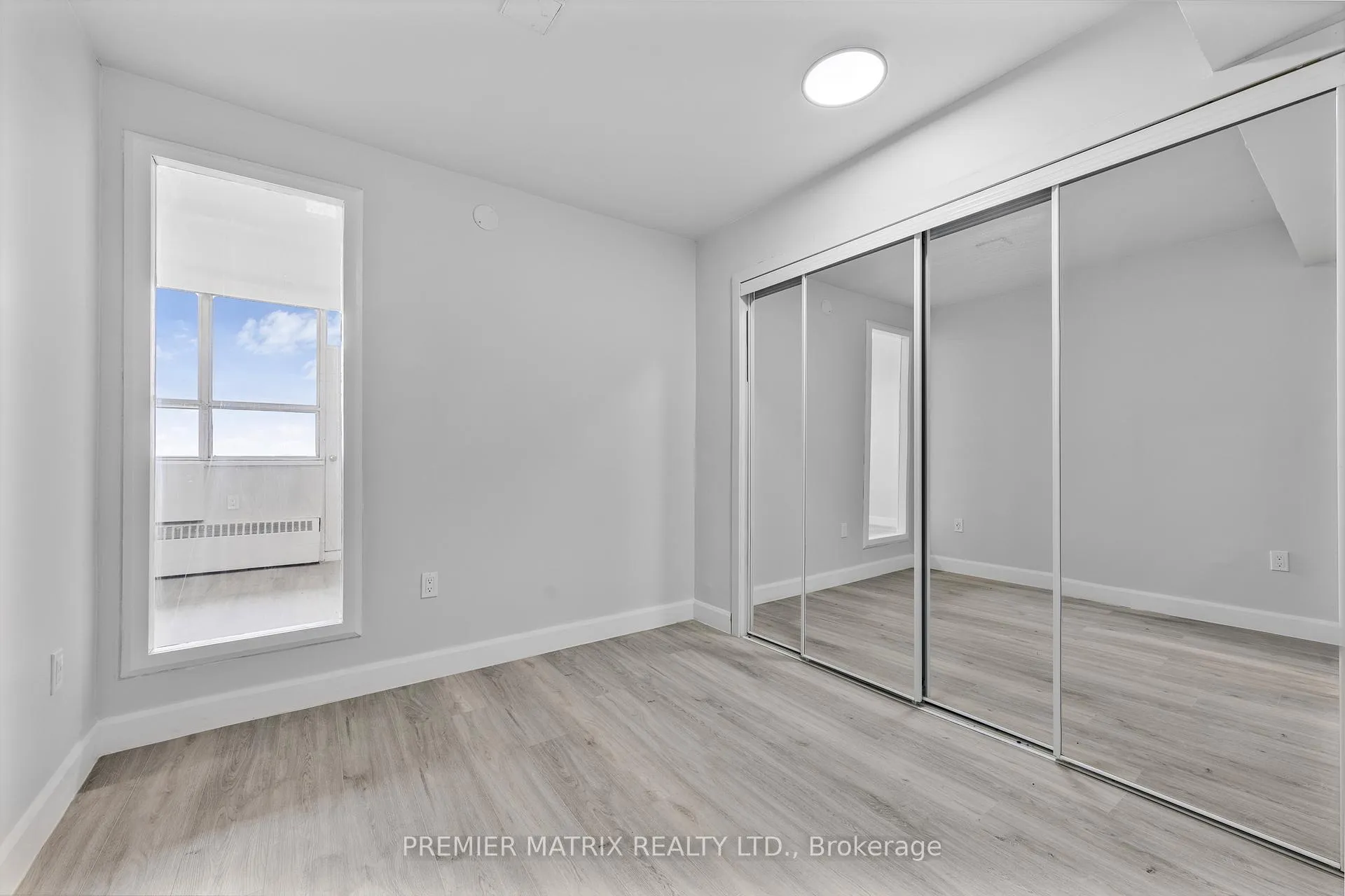 Photo 14 of Unit 2108, 65 Thorncliffe Park Drive, Toronto, Thorncliffe Park — HOMEH