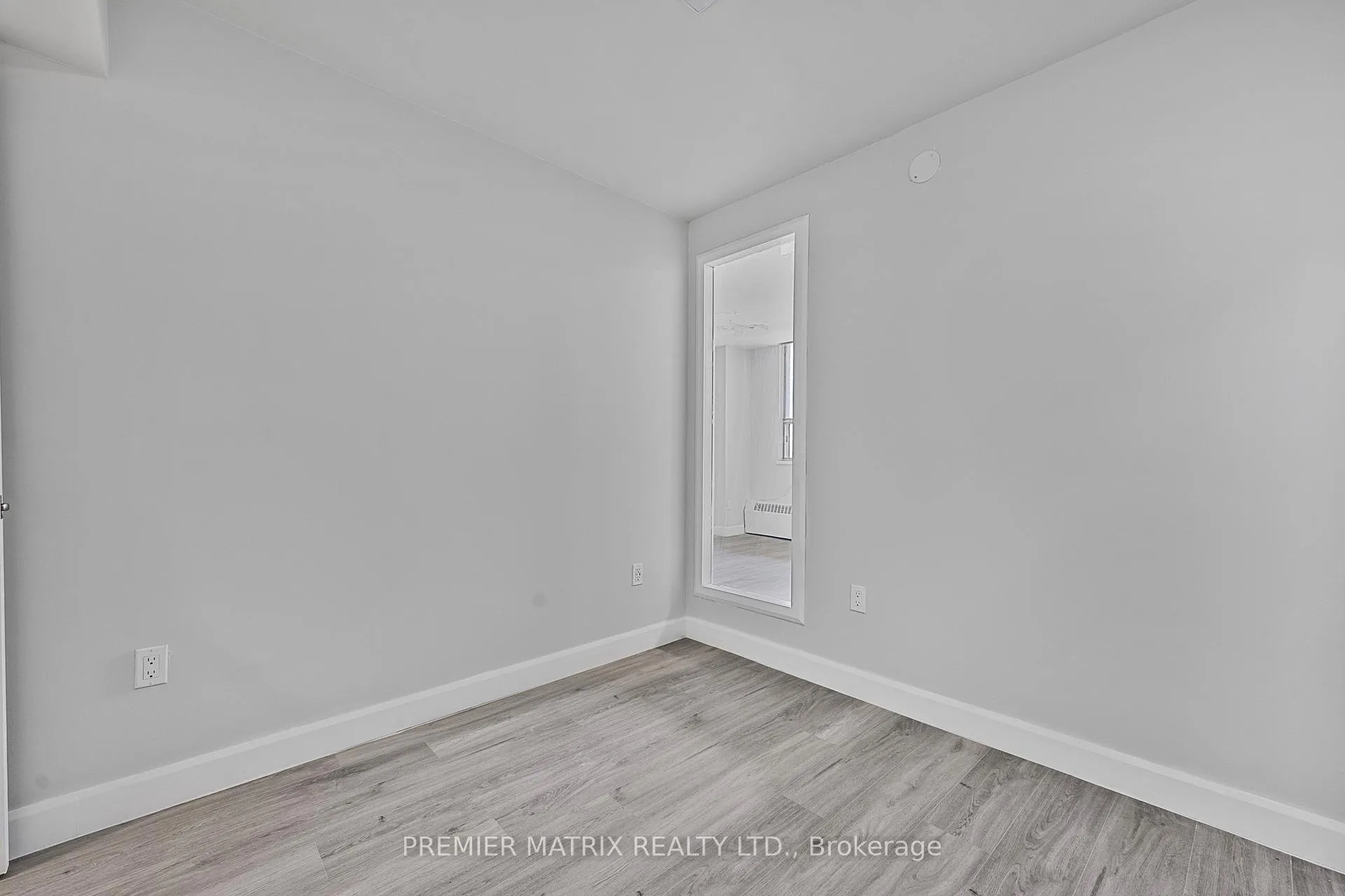 Photo 15 of Unit 2108, 65 Thorncliffe Park Drive, Toronto, Thorncliffe Park — HOMEH