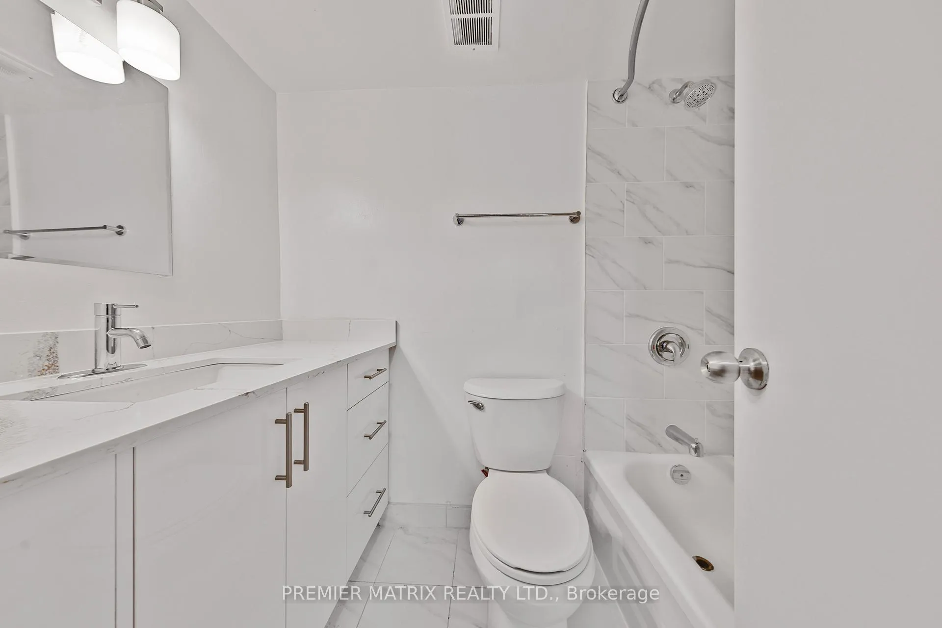 Photo 17 of Unit 2108, 65 Thorncliffe Park Drive, Toronto, Thorncliffe Park — HOMEH