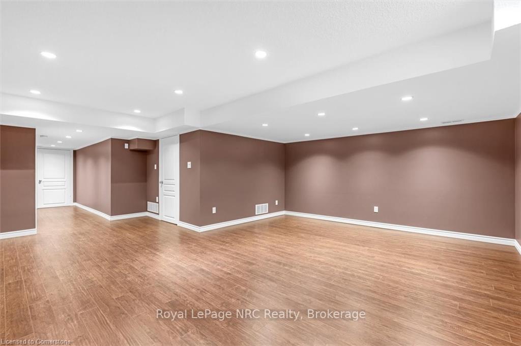 Photo 21 of Unit 17, 242 Upper Mount Albion Road, Hamilton, Stoney Creek Mountain — HOMEH
