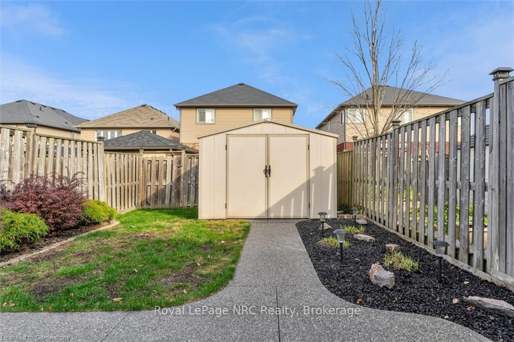 Photo 24 of Unit 17, 242 Upper Mount Albion Road, Hamilton, Stoney Creek Mountain — HOMEH