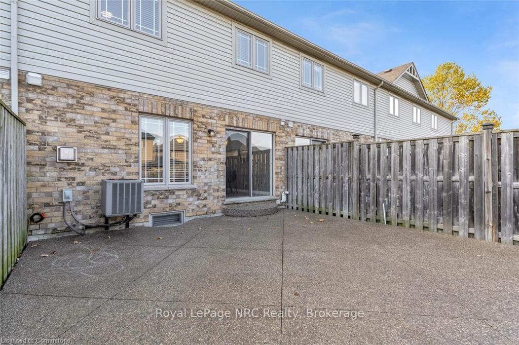Photo 25 of Unit 17, 242 Upper Mount Albion Road, Hamilton, Stoney Creek Mountain — HOMEH