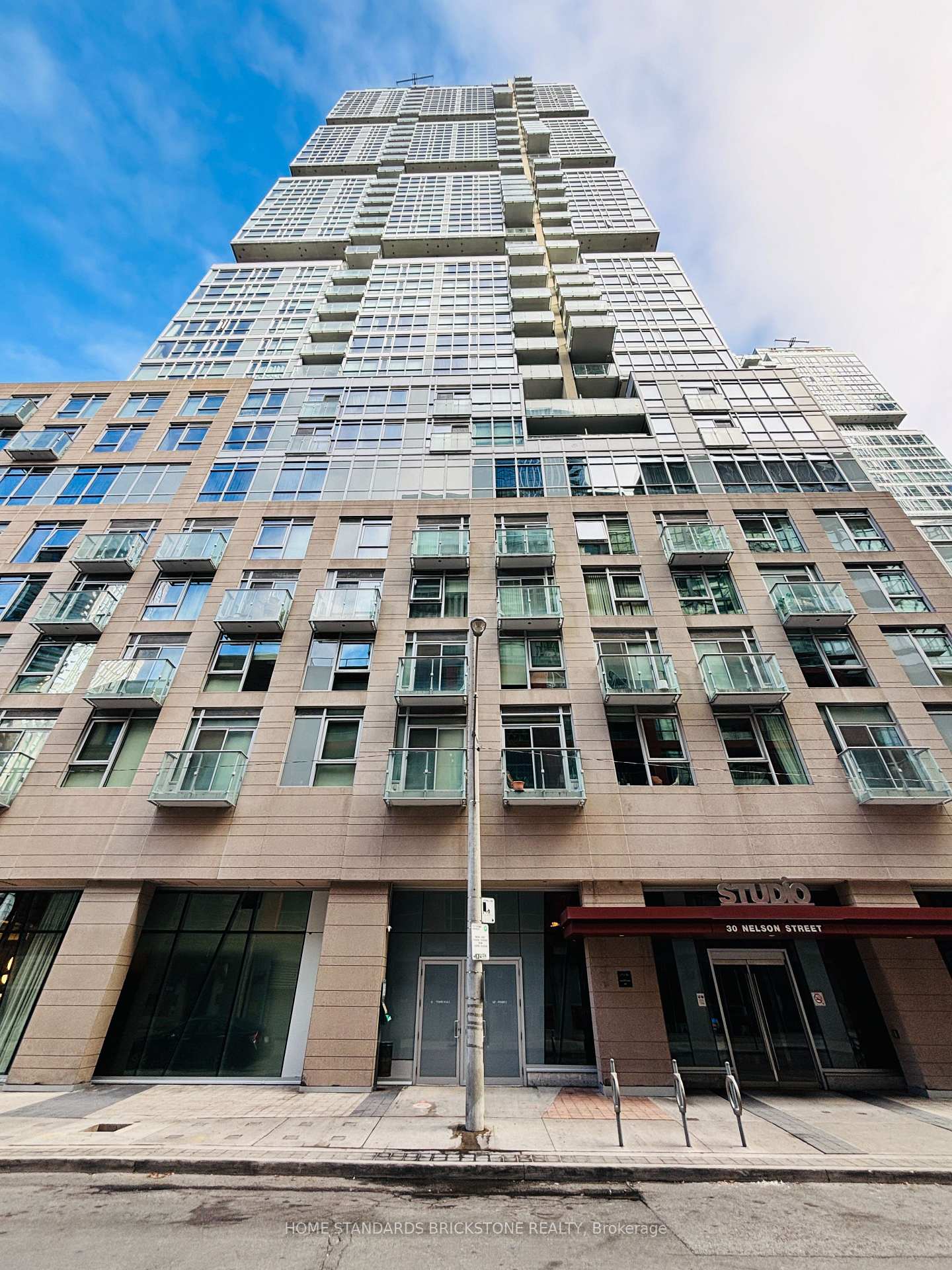 Photo 18 of Unit 301, 30 Nelson Street, Toronto, Waterfront Communities — HOMEH