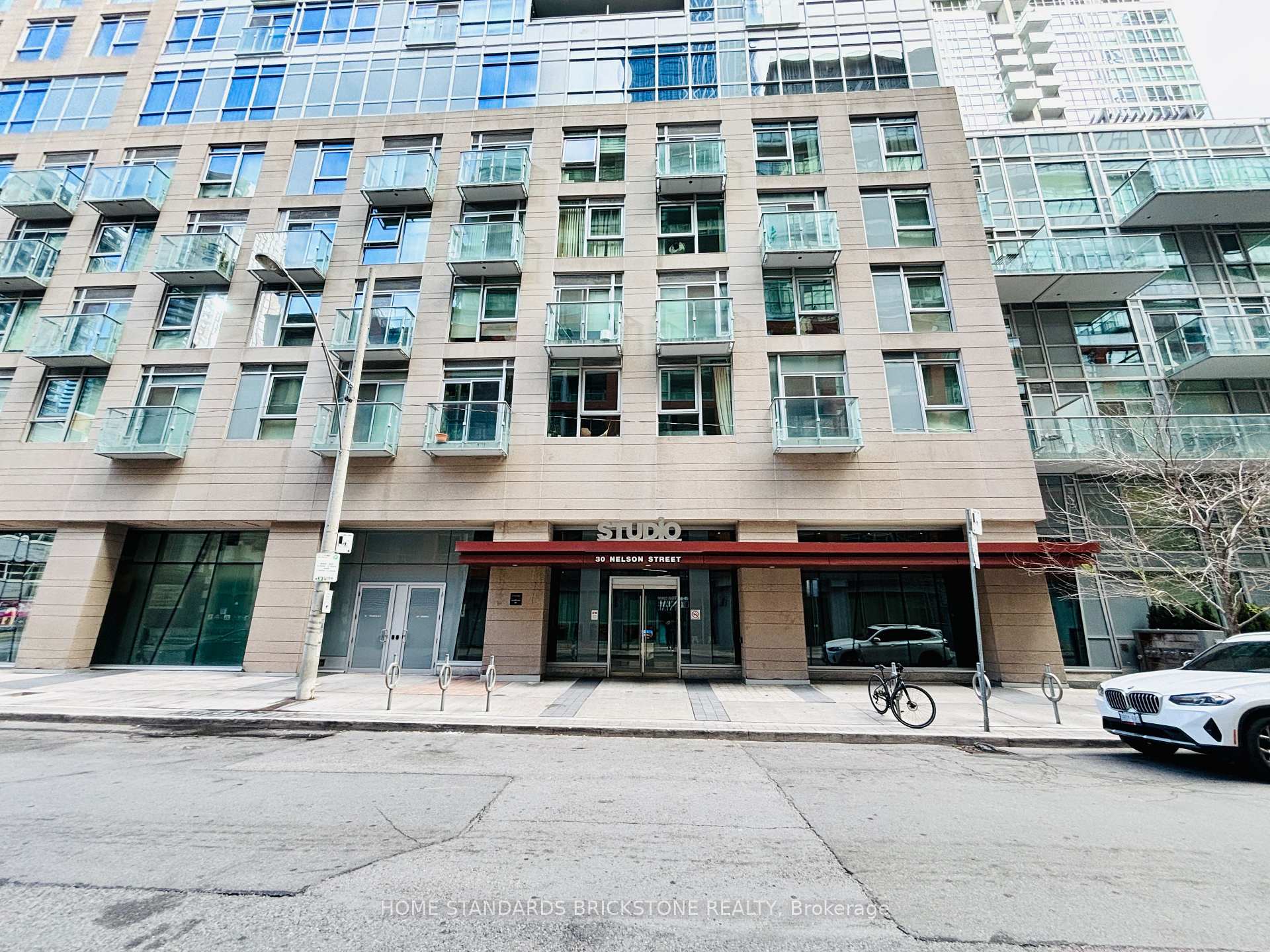 Photo 19 of Unit 301, 30 Nelson Street, Toronto, Waterfront Communities — HOMEH