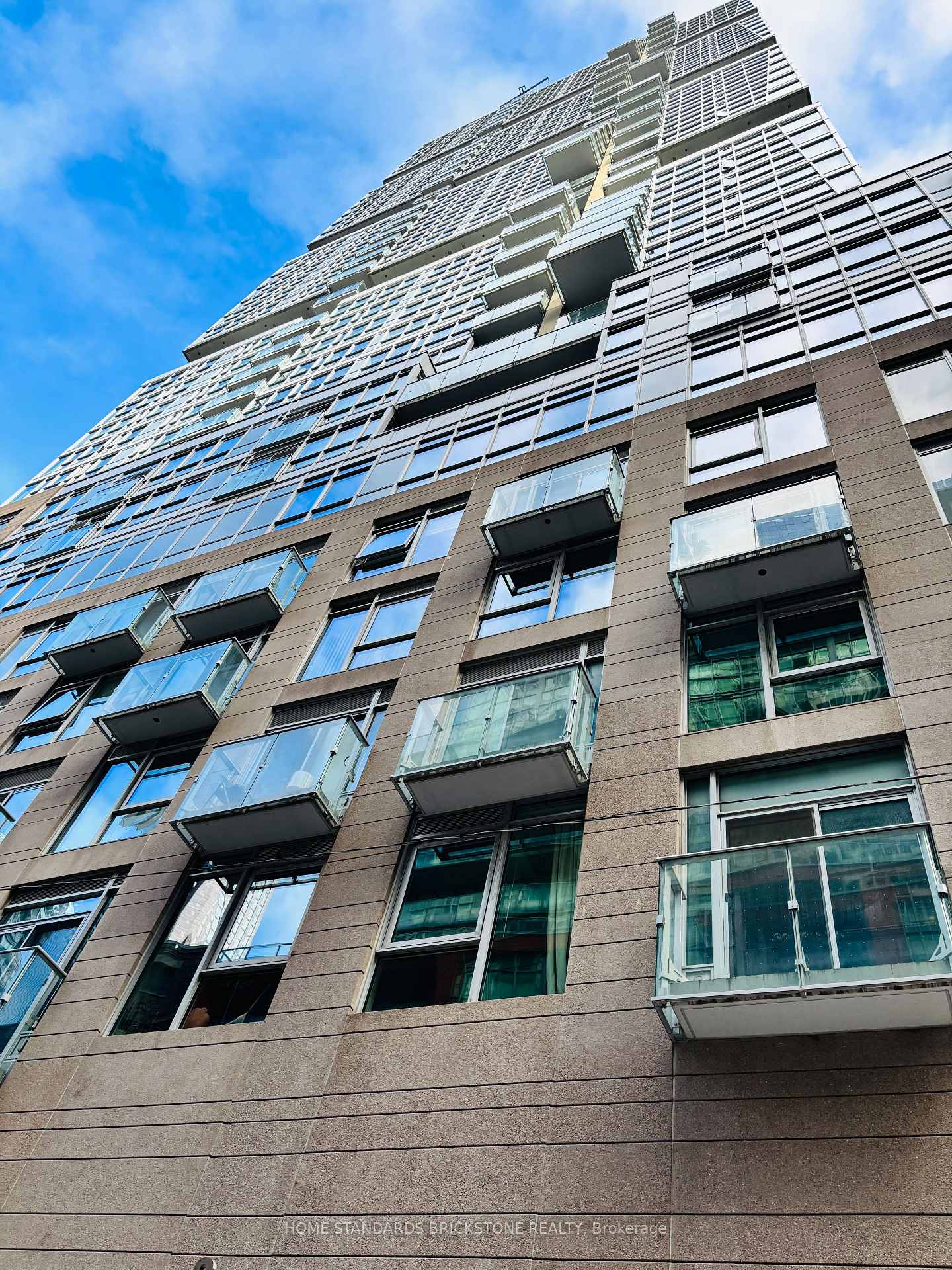Photo 24 of Unit 301, 30 Nelson Street, Toronto, Waterfront Communities — HOMEH