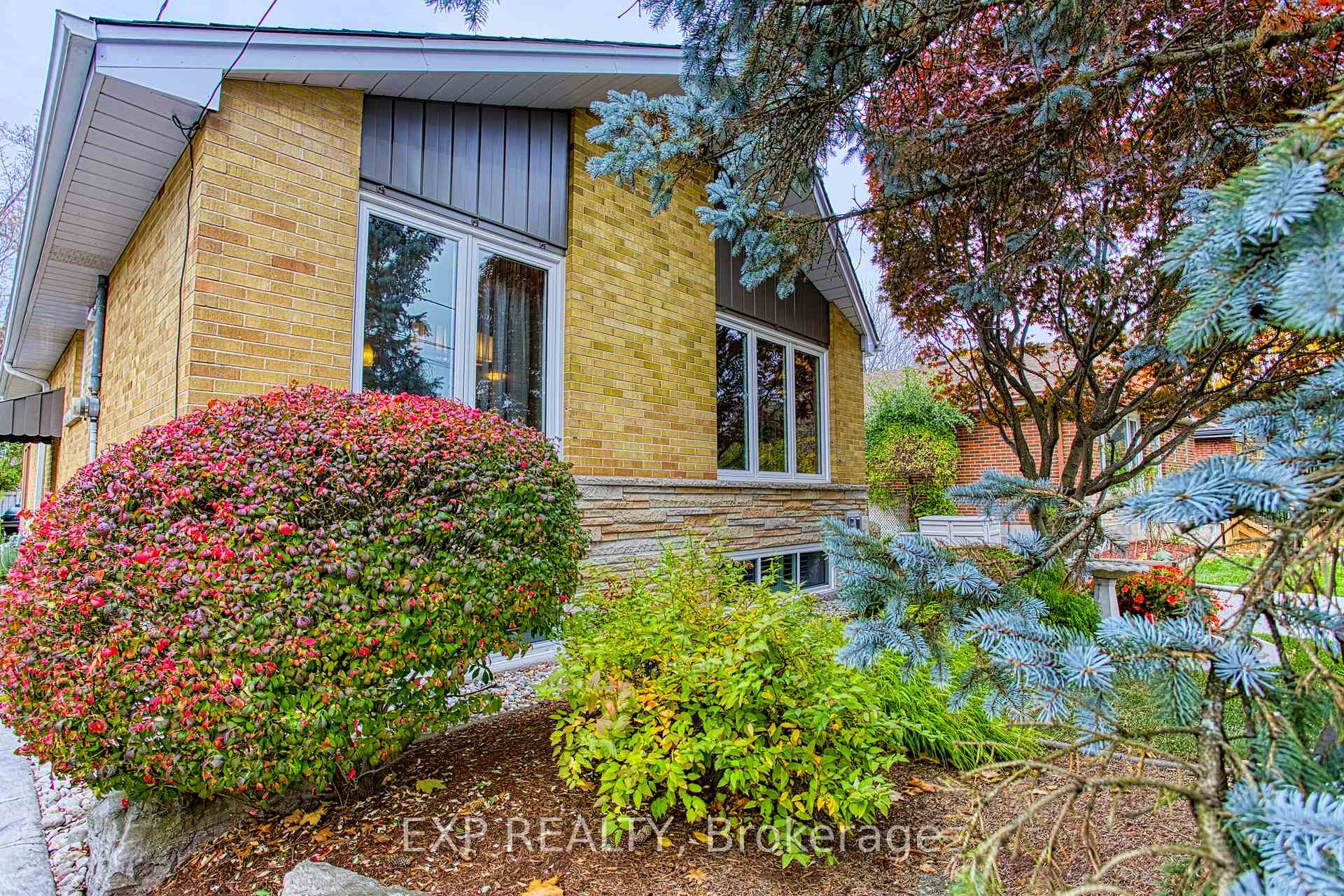 Photo 3 of 28 Ramsey Crescent, Hamilton, Ainslie Wood — HOMEH
