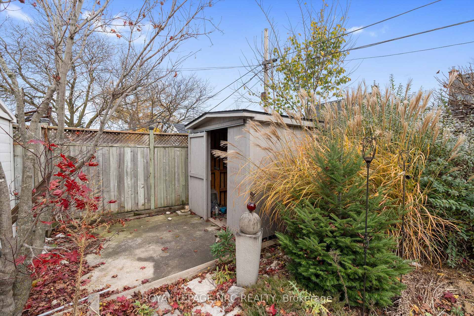 Photo 57 of 75 Argyle Crescent, St. Catharines, E. Chester — HOMEH