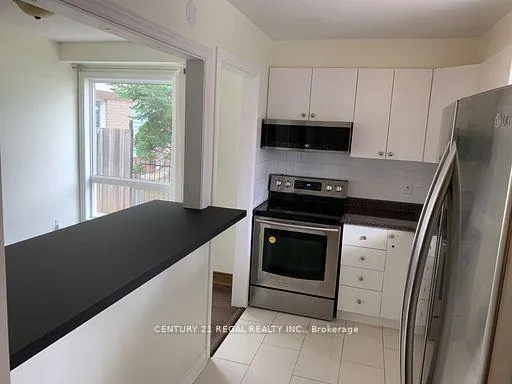Photo 5 of 4 Juliana Square, Brampton, Northgate — HOMEH