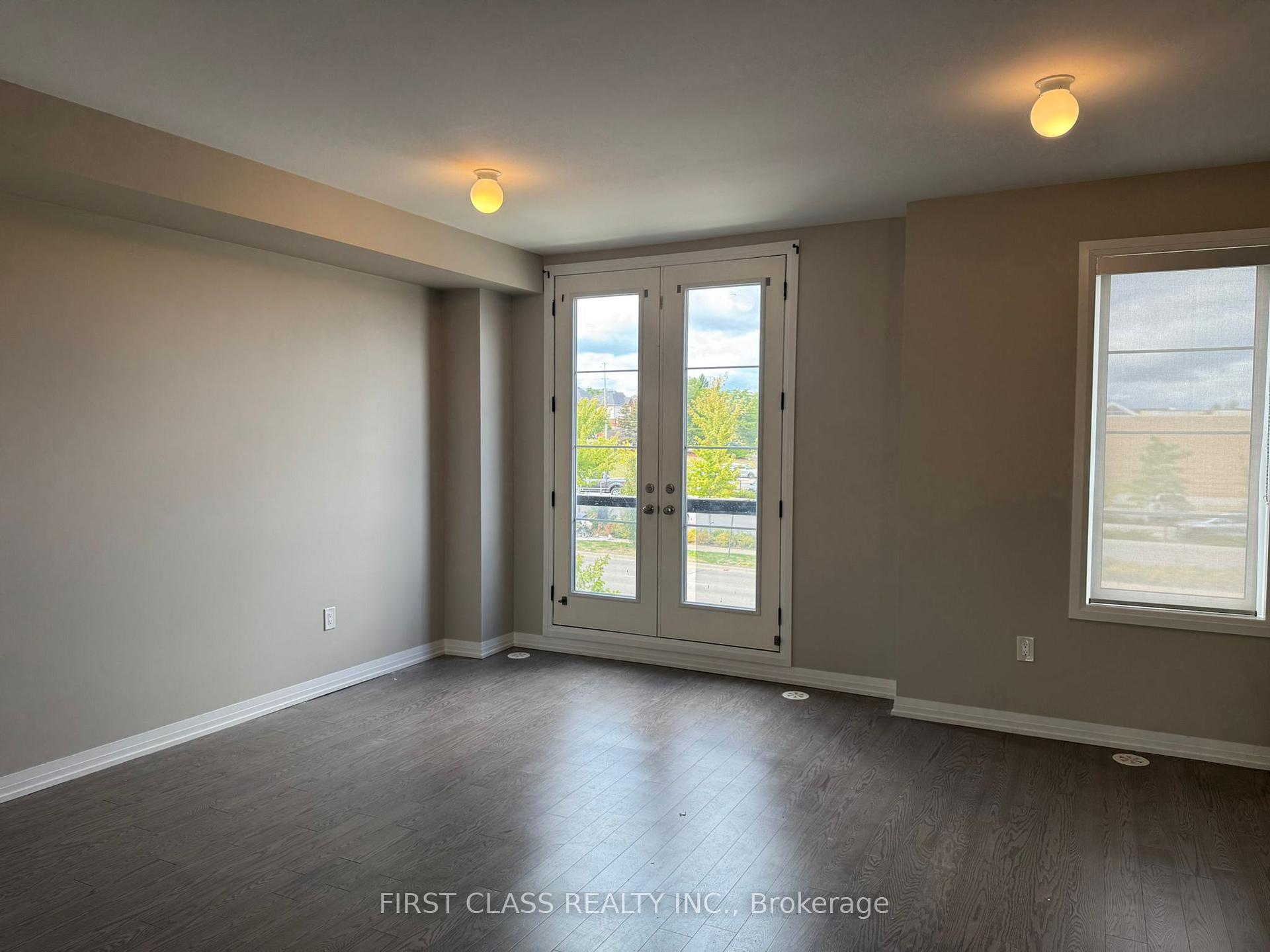 Photo 3 of 7 Prince William Boulevard, Clarington, Bowmanville — HOMEH