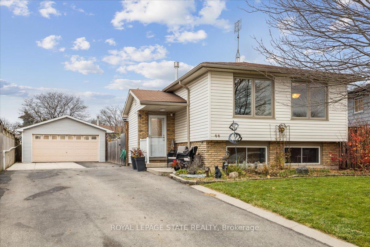 Photo 1 of 44 Birchcliffe Crescent, Hamilton, Berrisfield — HOMEH