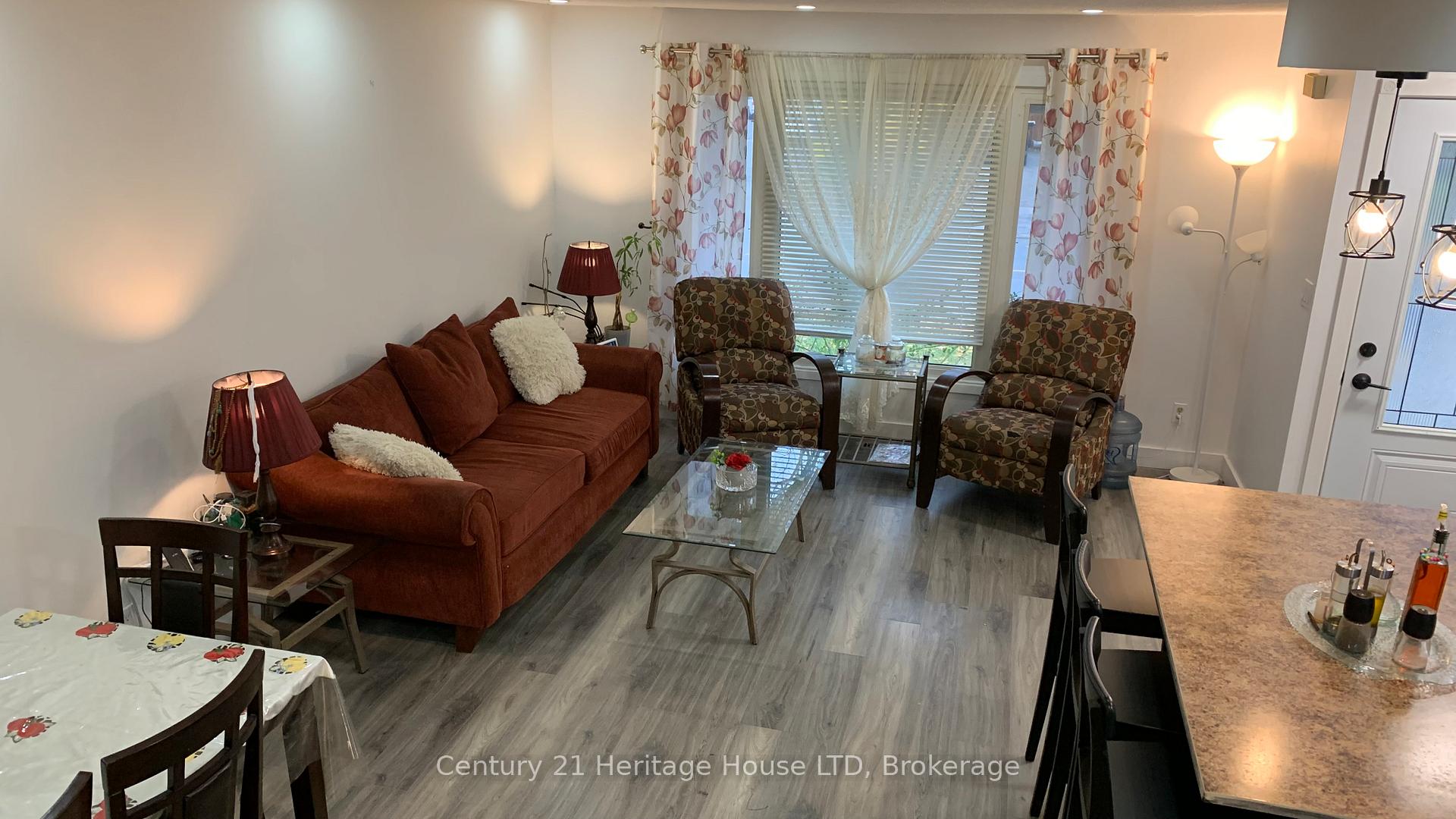 Photo 8 of 131 Linwell Road, St. Catharines, Lakeport — HOMEH