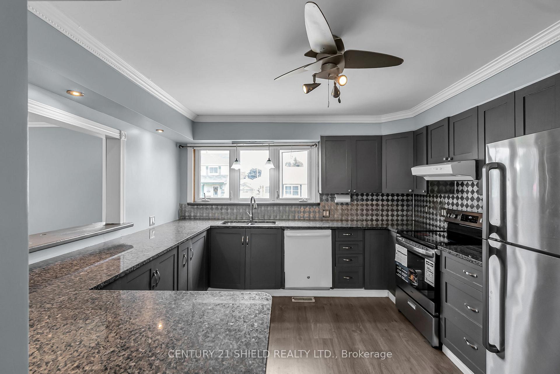 Photo 12 of 54 12th Street E, Cornwall — HOMEH