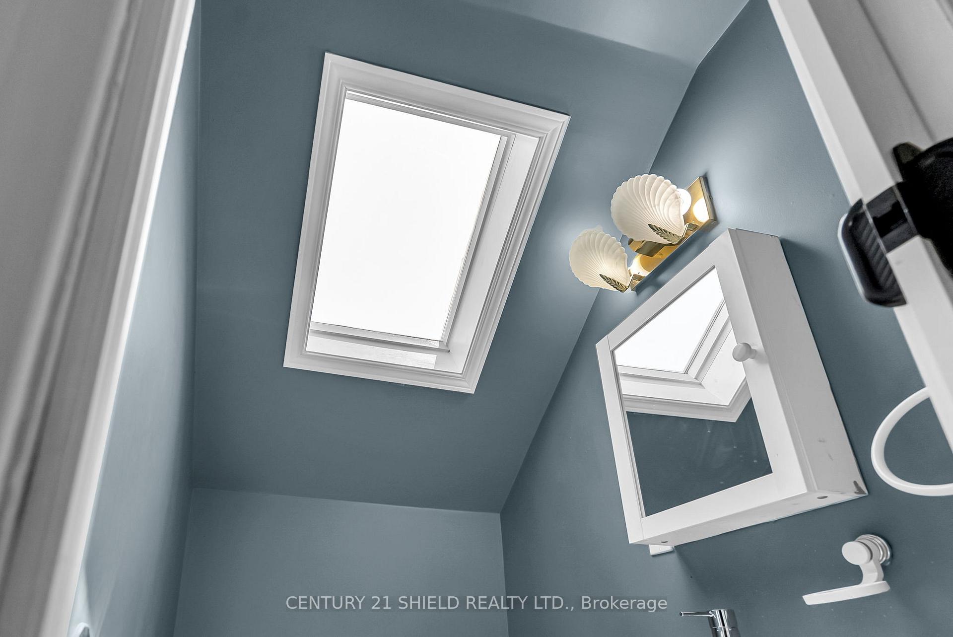 Photo 24 of 54 12th Street E, Cornwall — HOMEH