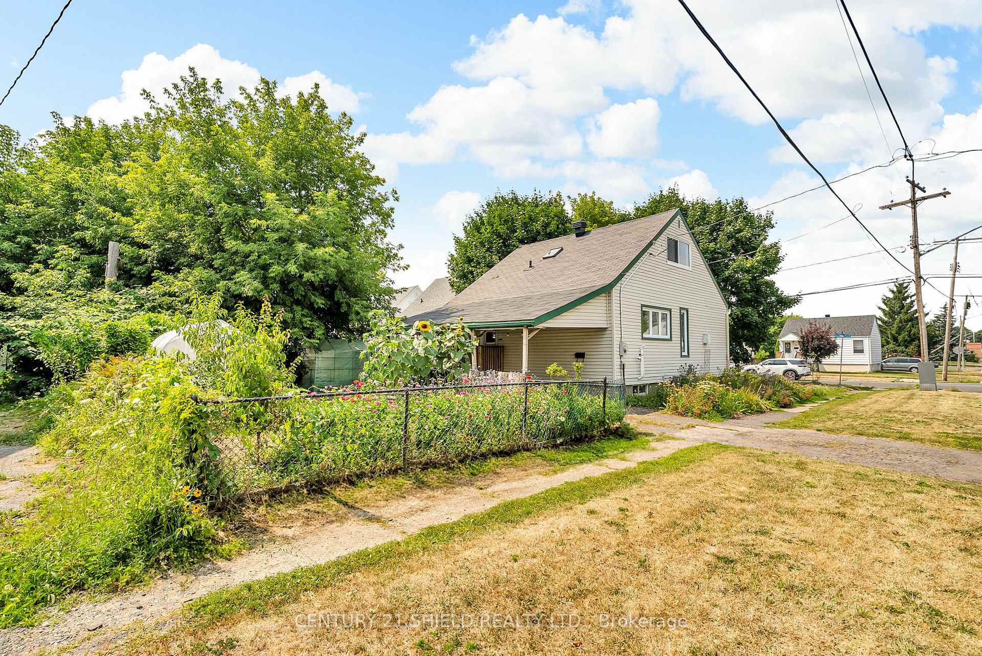 Photo 29 of 54 12th Street E, Cornwall — HOMEH