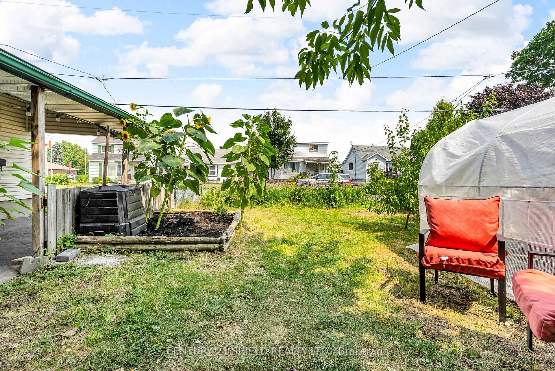 Photo 33 of 54 12th Street E, Cornwall — HOMEH