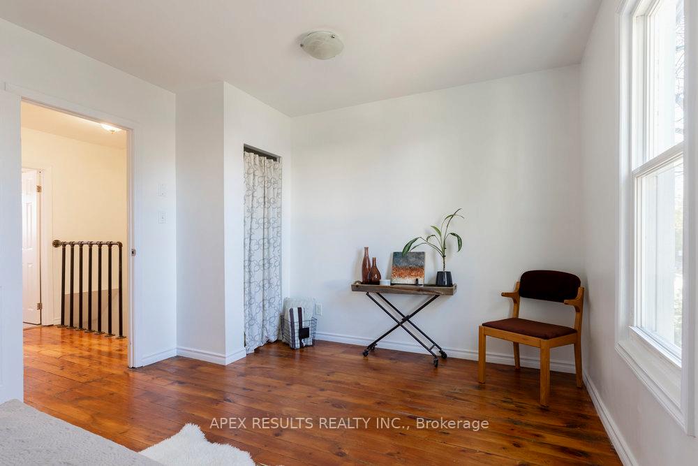 Photo 18 of 536 James Street N, Hamilton, North End — HOMEH