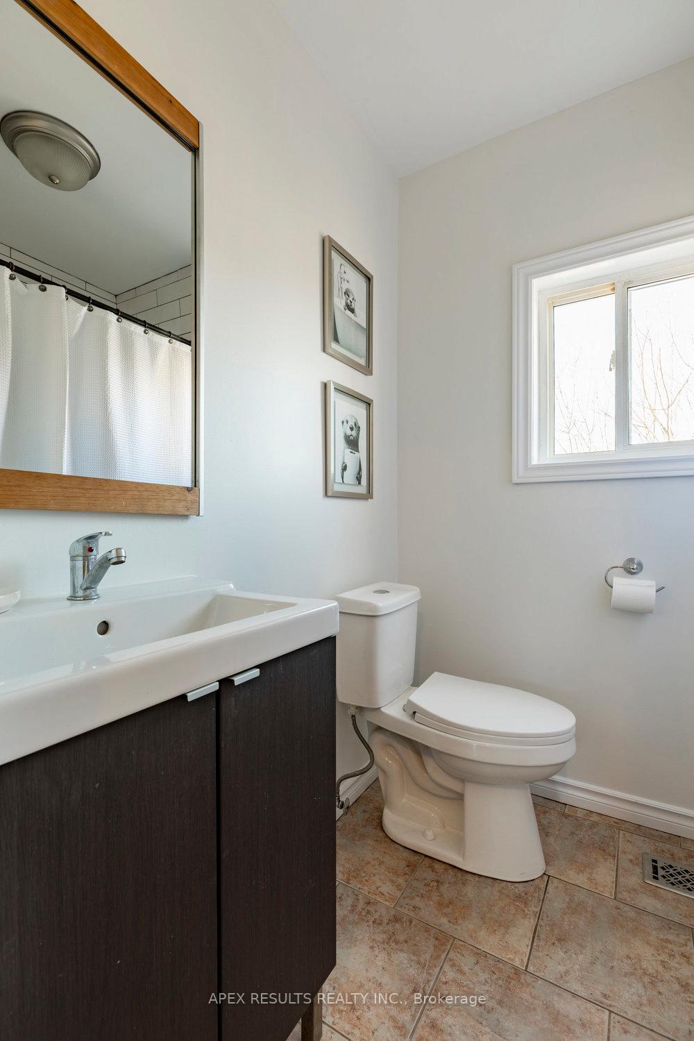 Photo 22 of 536 James Street N, Hamilton, North End — HOMEH