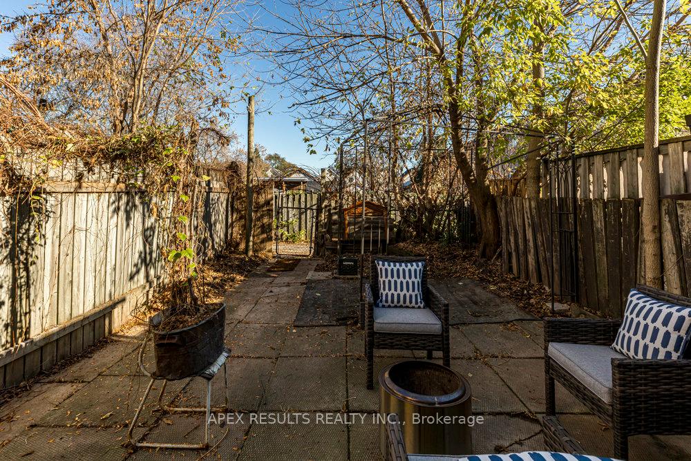 Photo 33 of 536 James Street N, Hamilton, North End — HOMEH