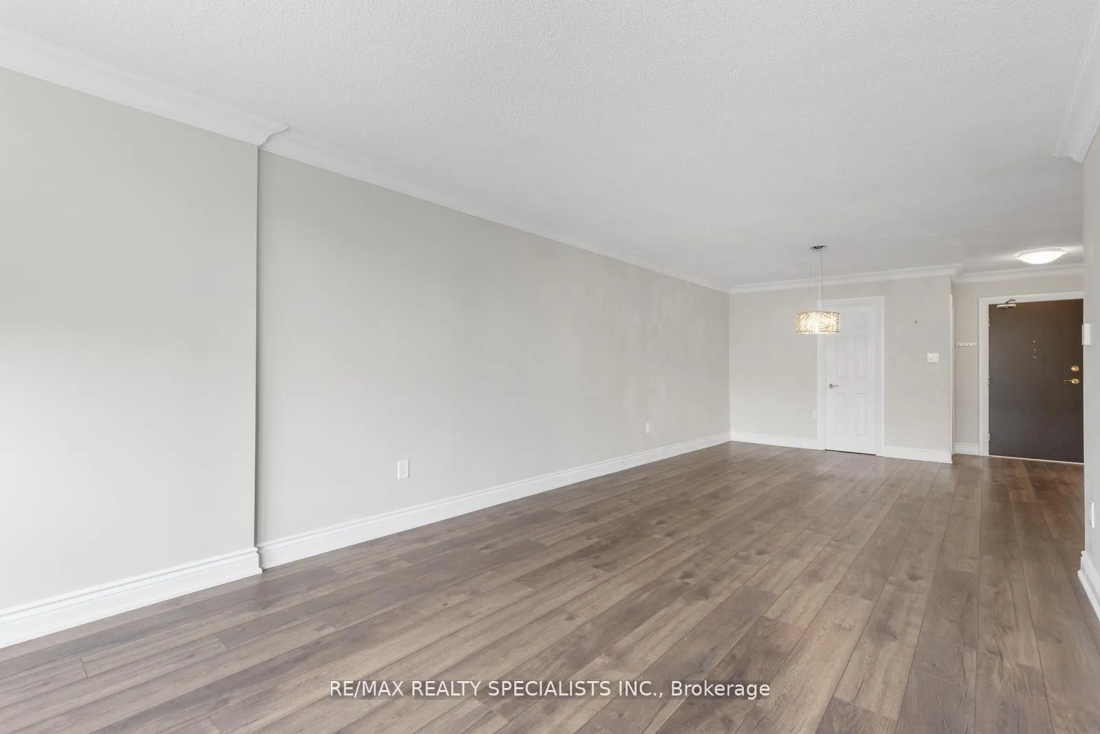 Photo 18 of Unit 803, 820 Burnhamthorpe Road, Etobicoke, Markland Wood — HOMEH