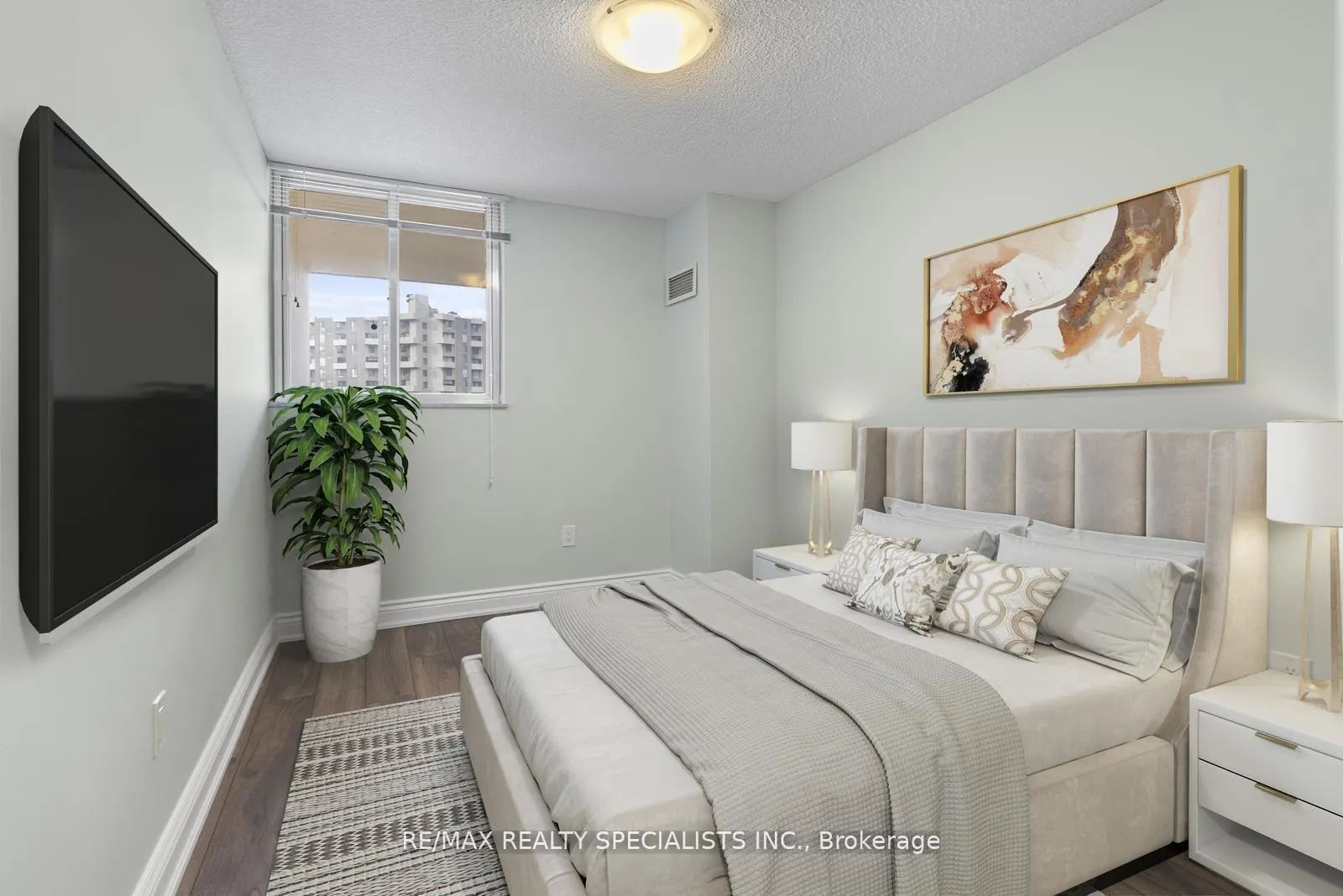 Photo 25 of Unit 803, 820 Burnhamthorpe Road, Etobicoke, Markland Wood — HOMEH