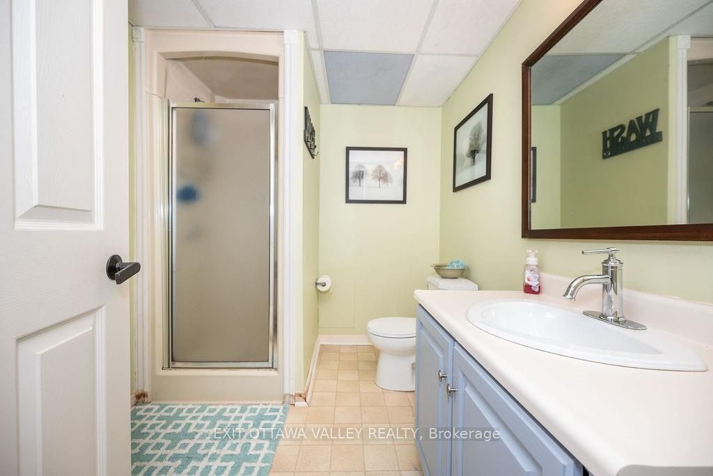 Photo 26 of 37 Thomas Street, Deep River — HOMEH