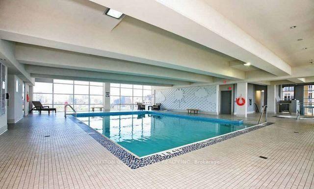 Photo 9 of Unit 1310, 628 Fleet Street, Toronto, Niagara — HOMEH