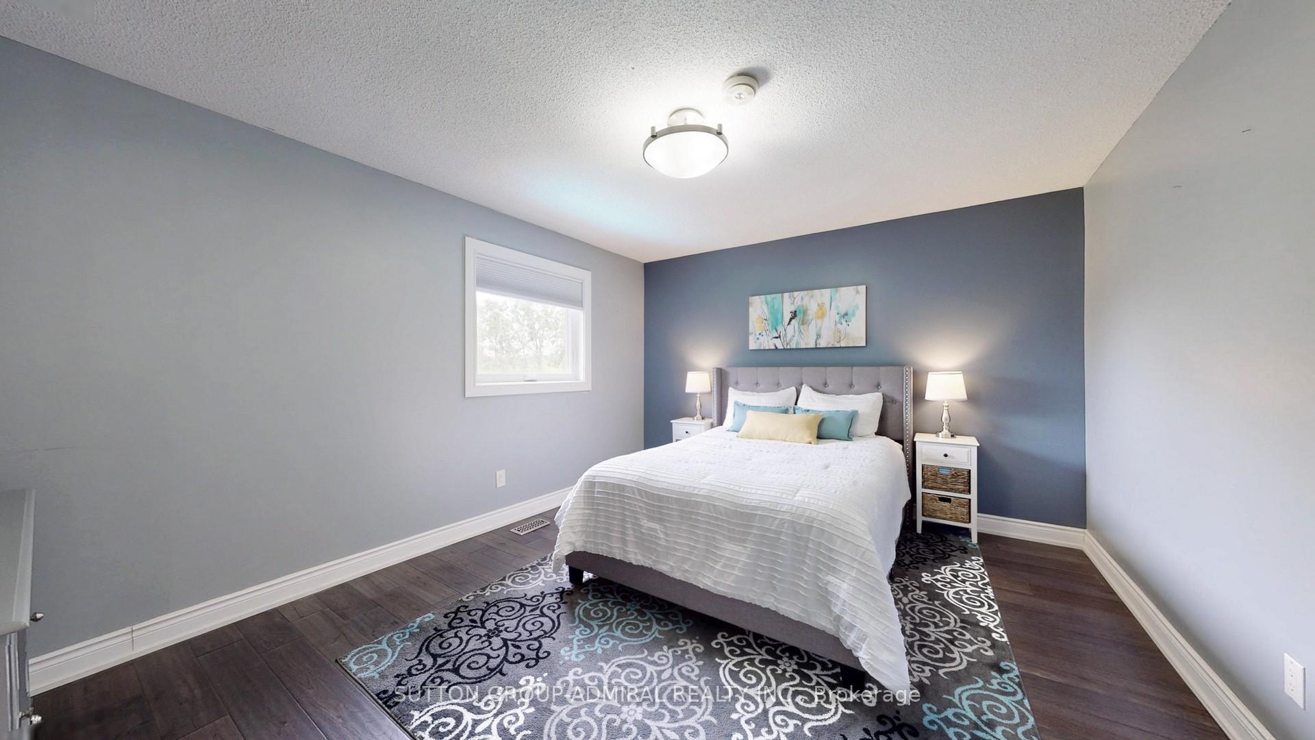 Photo 10 of 10 Walton Drive, Caledon, Palgrave — HOMEH