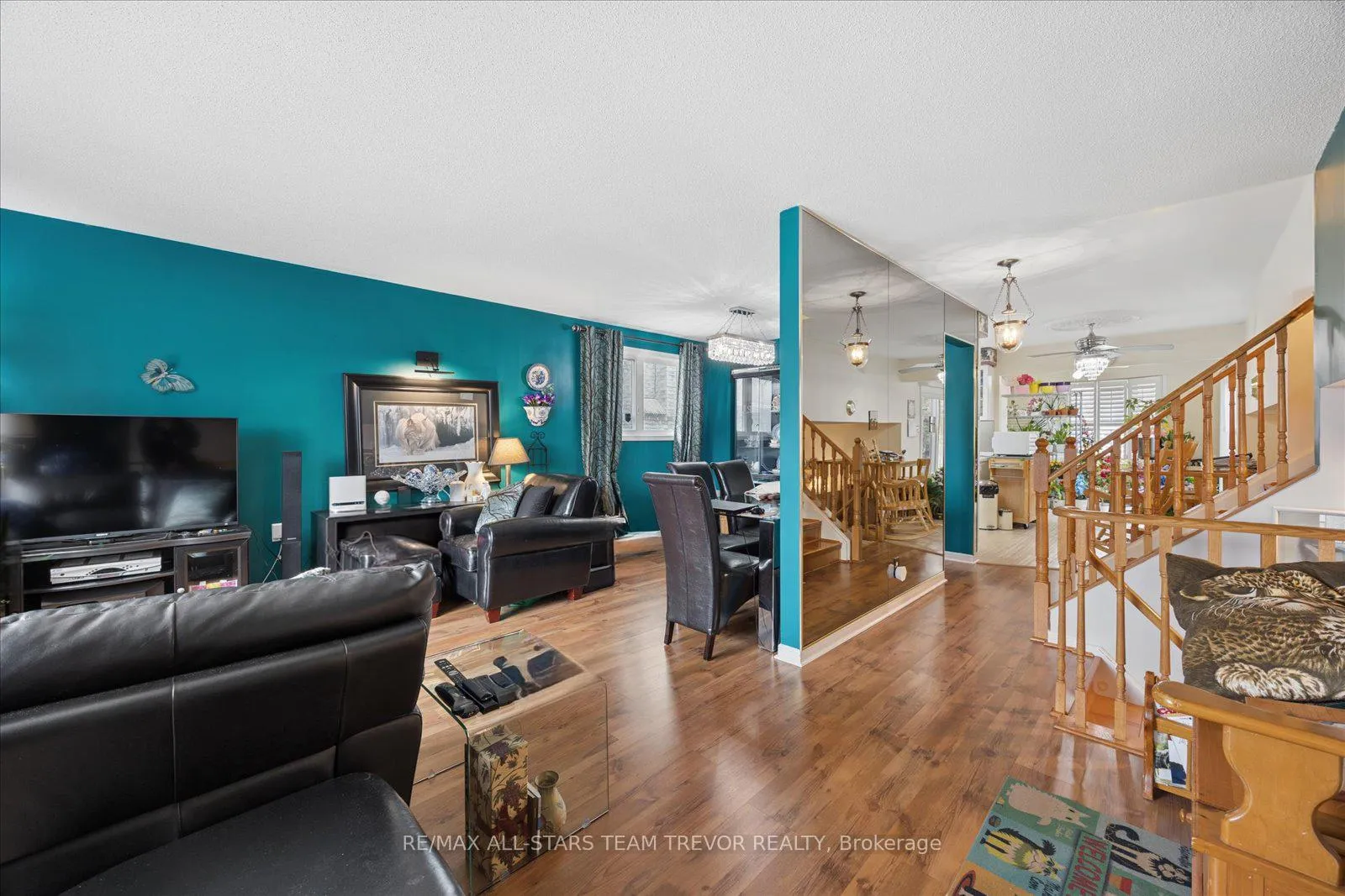 Photo 4 of 123 Biscayne Boulevard, Georgina, Keswick South — HOMEH