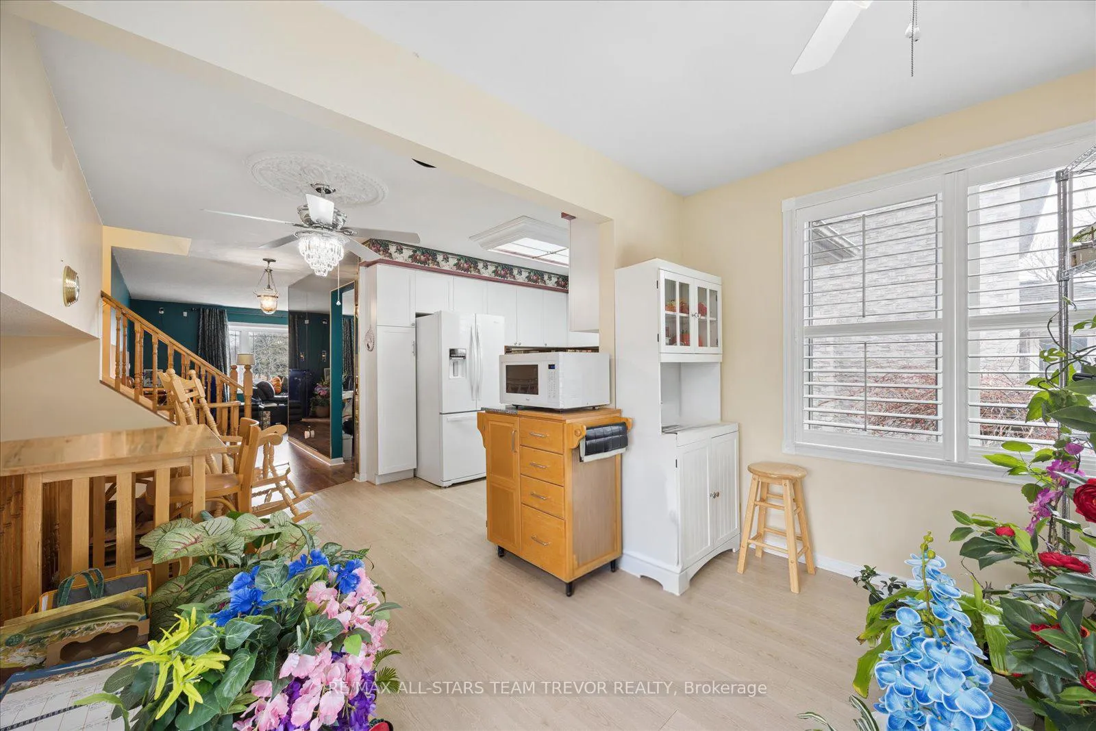 Photo 9 of 123 Biscayne Boulevard, Georgina, Keswick South — HOMEH