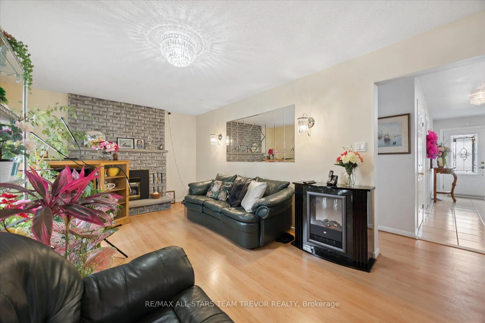 Photo 12 of 123 Biscayne Boulevard, Georgina, Keswick South — HOMEH