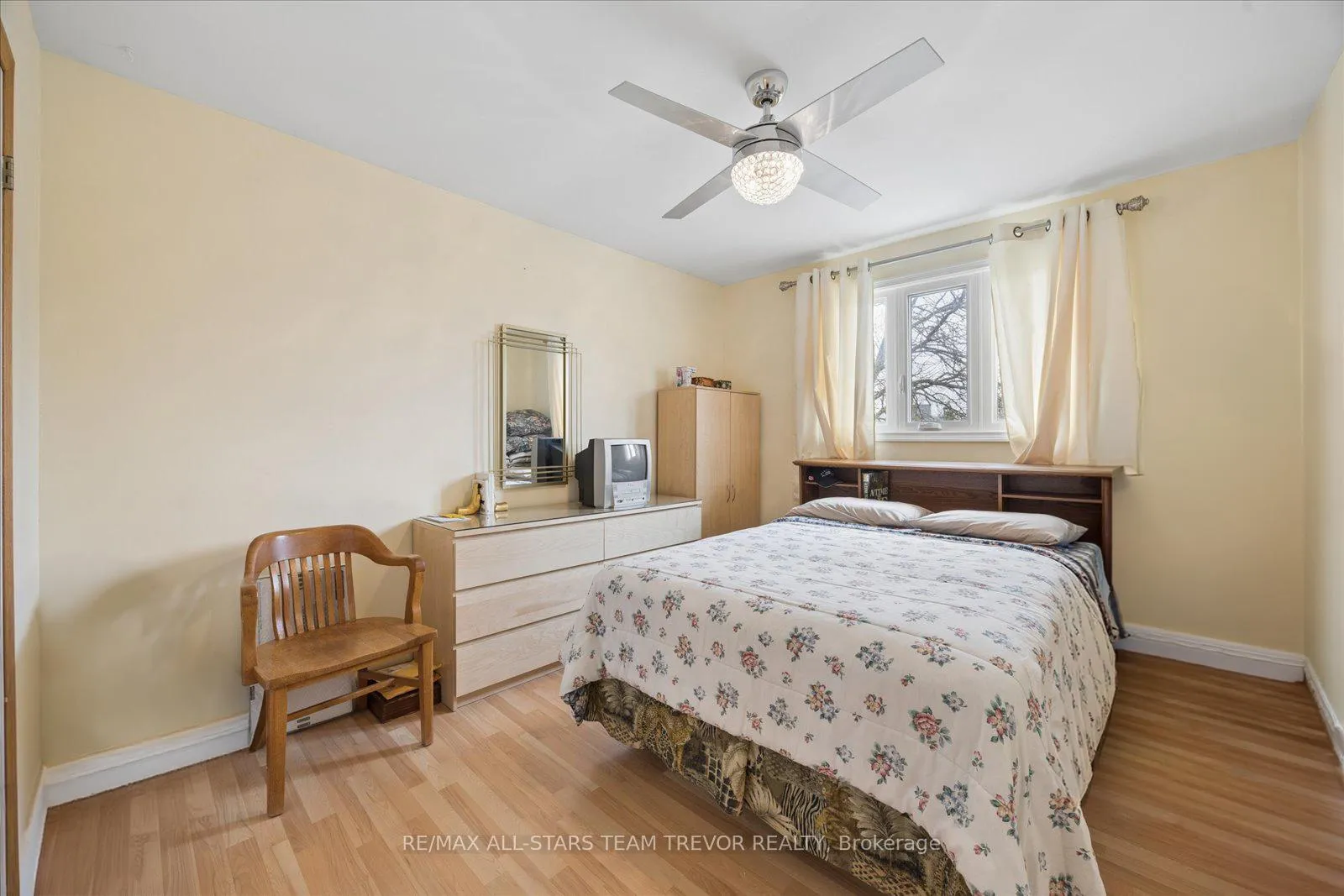 Photo 21 of 123 Biscayne Boulevard, Georgina, Keswick South — HOMEH
