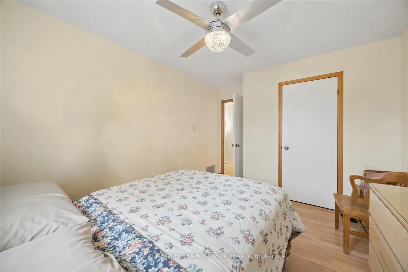 Photo 22 of 123 Biscayne Boulevard, Georgina, Keswick South — HOMEH
