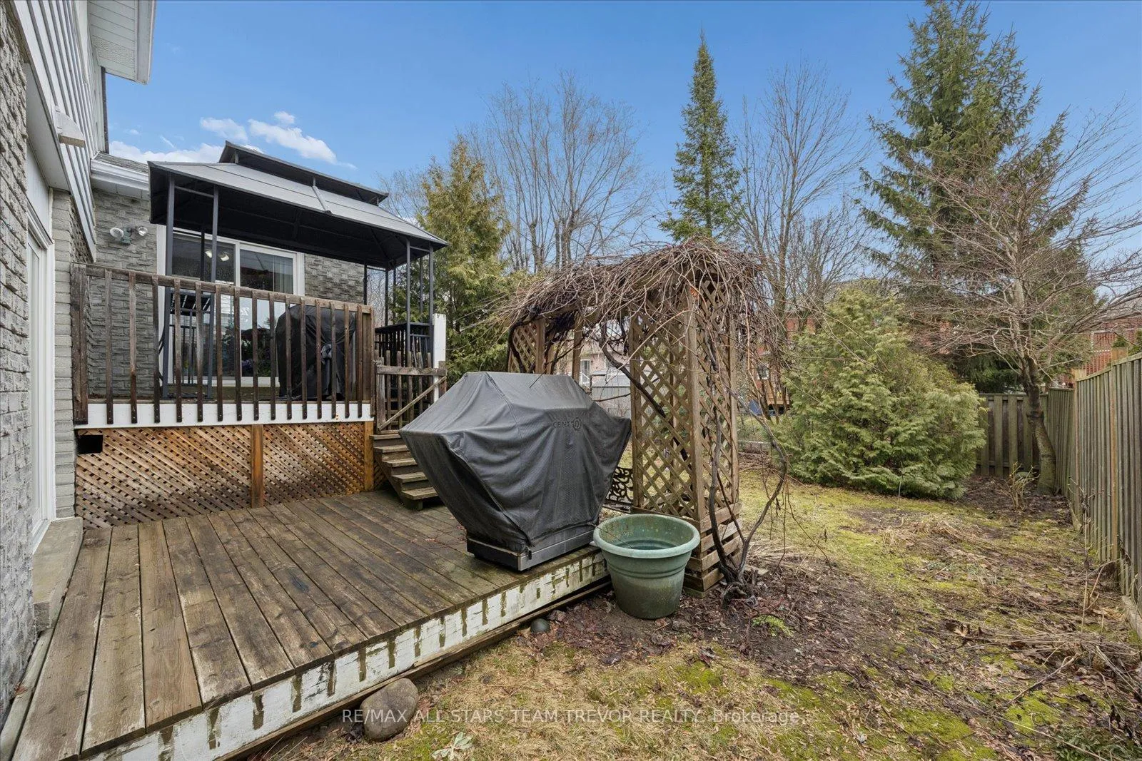 Photo 33 of 123 Biscayne Boulevard, Georgina, Keswick South — HOMEH