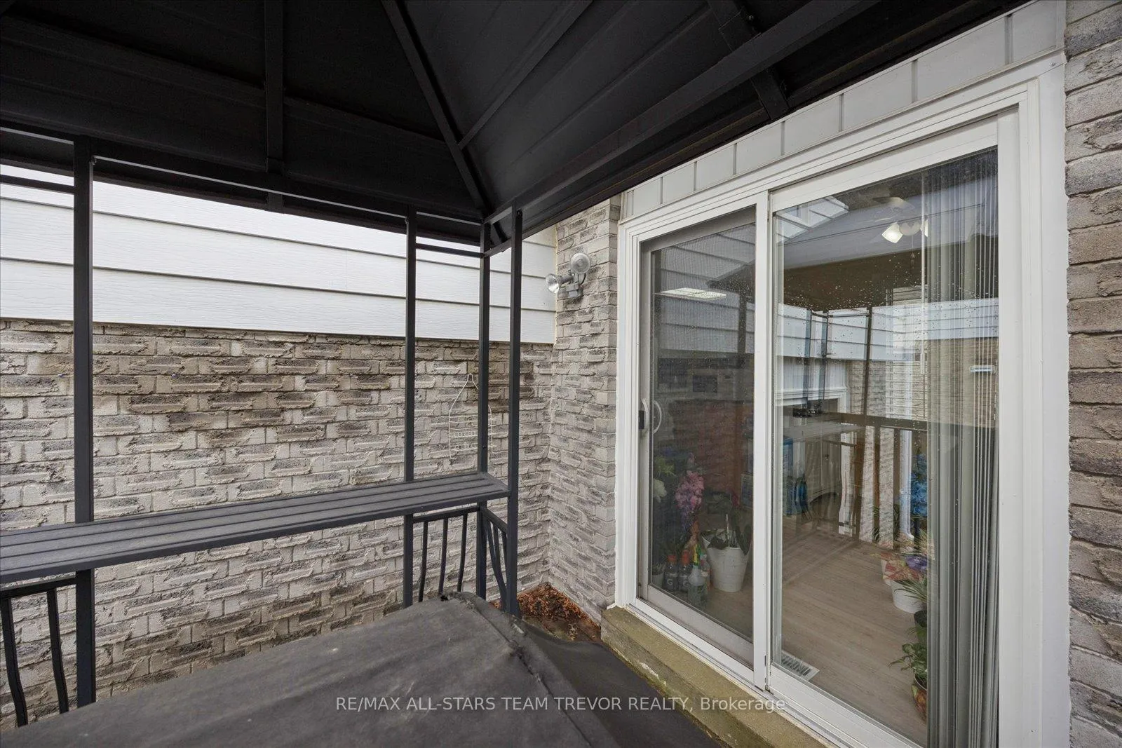 Photo 35 of 123 Biscayne Boulevard, Georgina, Keswick South — HOMEH