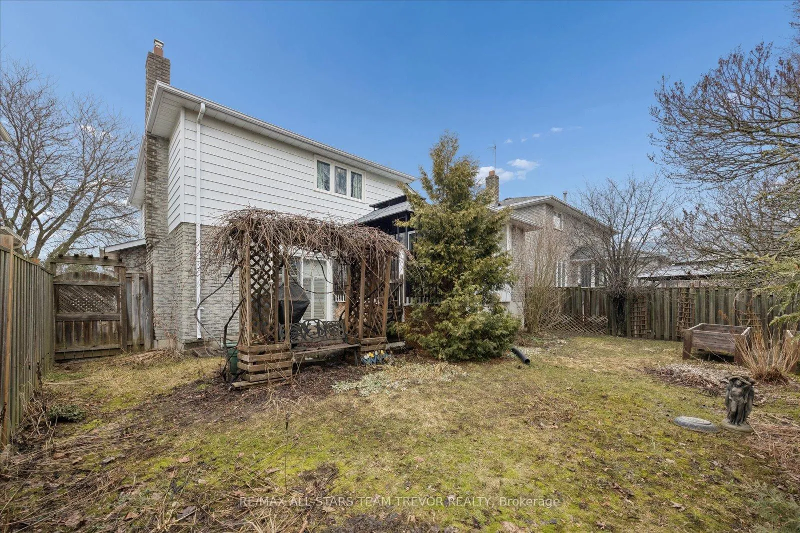 Photo 37 of 123 Biscayne Boulevard, Georgina, Keswick South — HOMEH