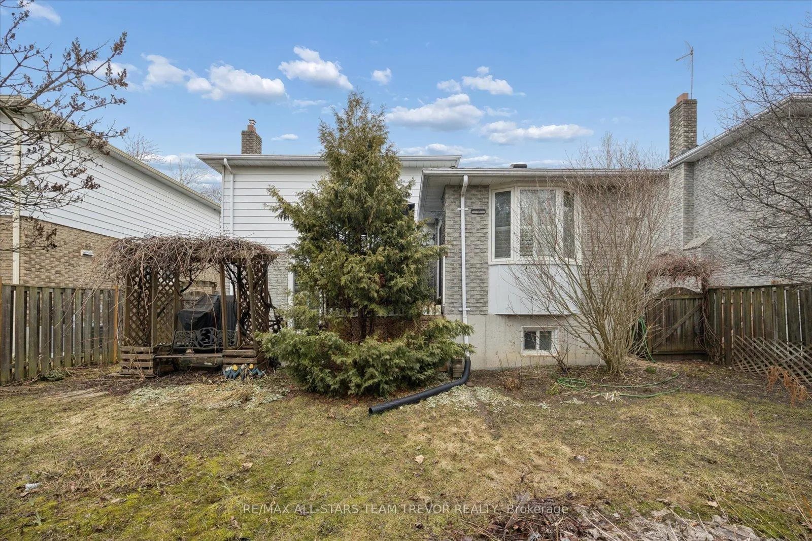 Photo 38 of 123 Biscayne Boulevard, Georgina, Keswick South — HOMEH