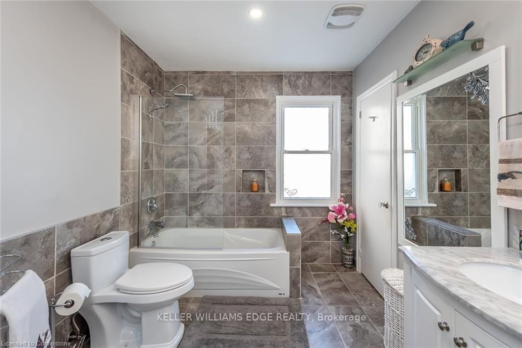 Photo 12 of 112 Rosewood Road, Hamilton, Glenview — HOMEH