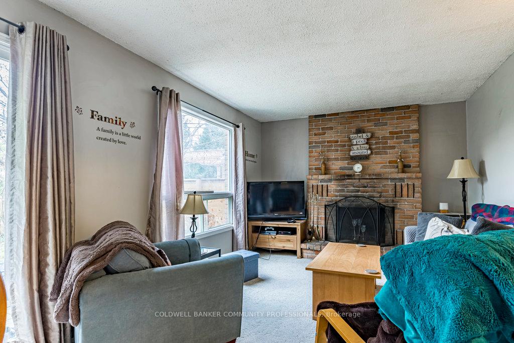 Photo 17 of 463 Knightsbridge Crescent, Hamilton, Ancaster — HOMEH
