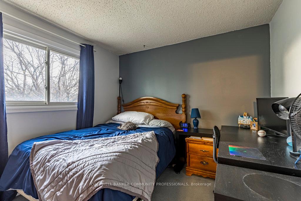 Photo 19 of 463 Knightsbridge Crescent, Hamilton, Ancaster — HOMEH